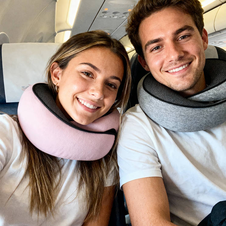 Almohada de Viaje – Cloud Grey Edition